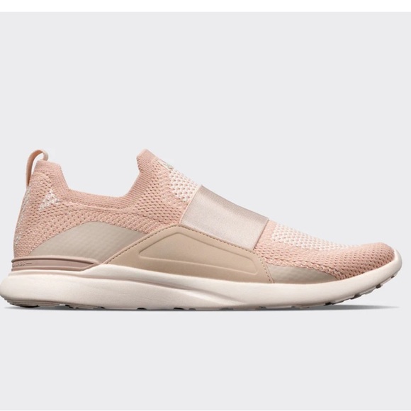 APL Shoes - APL TechLoom Bliss Sneakers Size 9 Women